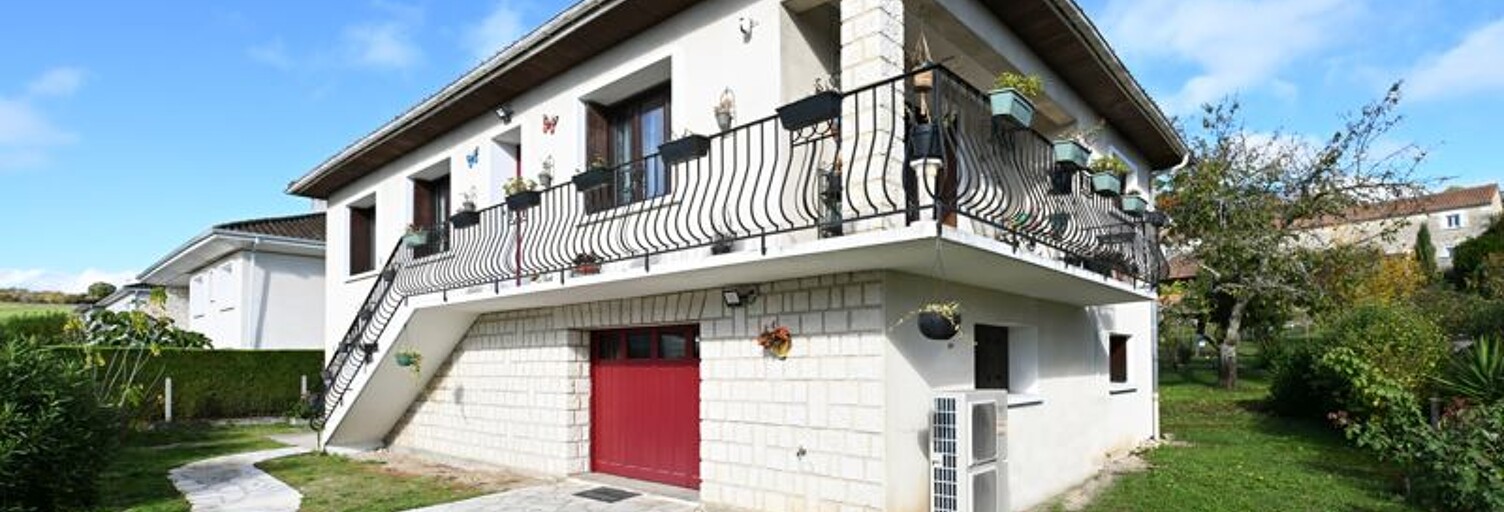 Maison 5 Pièces 107 m² à vendre à Montmoreau (16190)