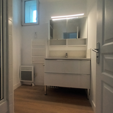 Appartement 4 pièces 980 €