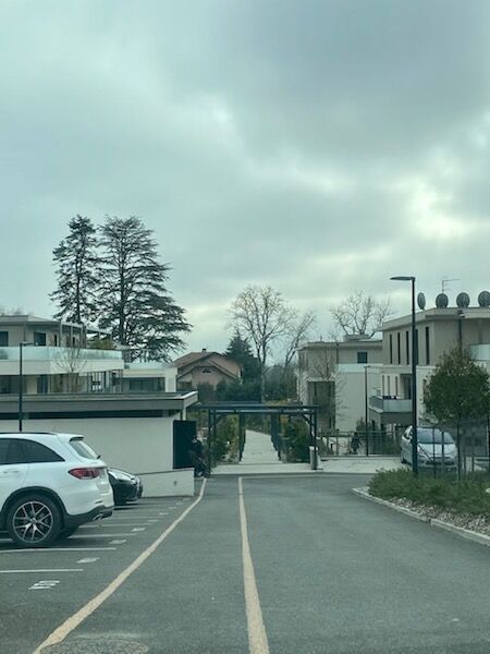 Parking  à louer Vétraz-Monthoux 74100