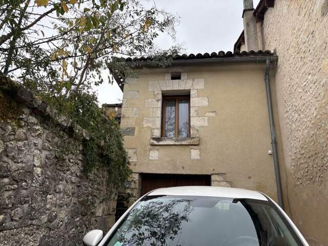Maison de bourg de 4 pièces principales — photo du bien