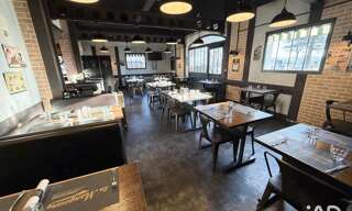 Commerce  348 m² à vendre à Aurillac (15000)