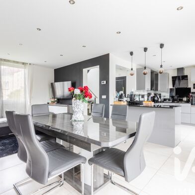 Maison 6 pièces 470000 €