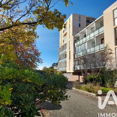 Appartement 5 pièces 150000 €