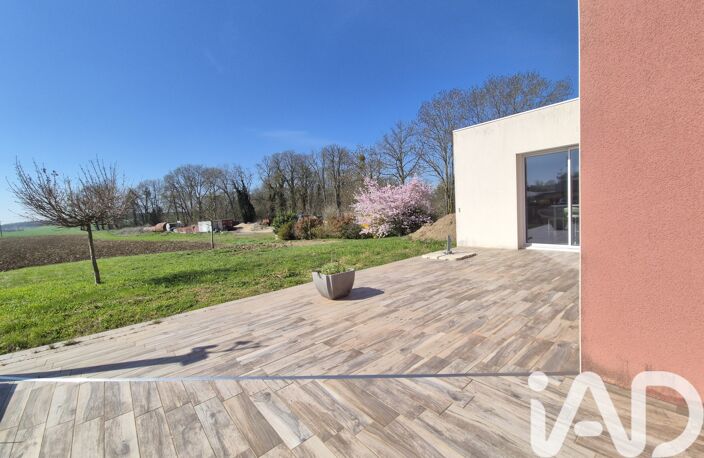 Vente Maison/villa 6 pièces — photo 2