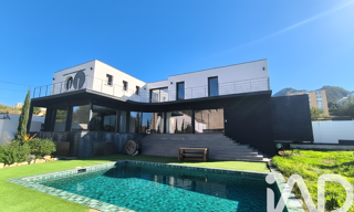 Maison 7 Pièces 270 m² à vendre à Marseille 10 (13010)