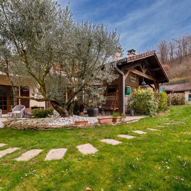 Maison 5 pièces 499000 €