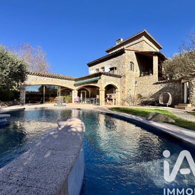 Maison 14 pièces 725000 €