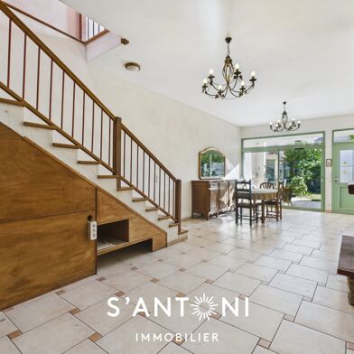 Maison 5 pièces 320000 €