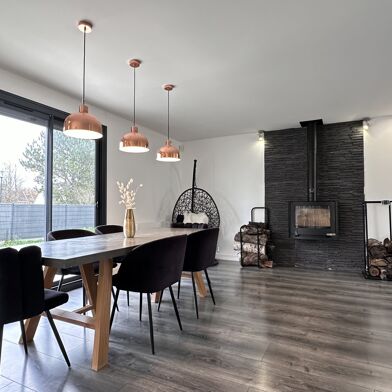 Maison 7 pièces 499000 €