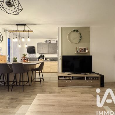 Appartement 3 pièces 235000 €