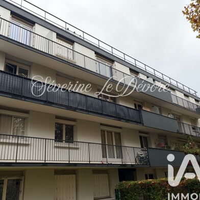 Appartement 5 pièces 220000 €