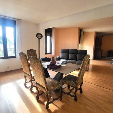 Appartement 5 pièces 263000 €