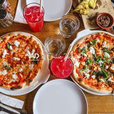 Commerce  115000 €