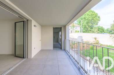 Appartement 3 pièces 279000 €