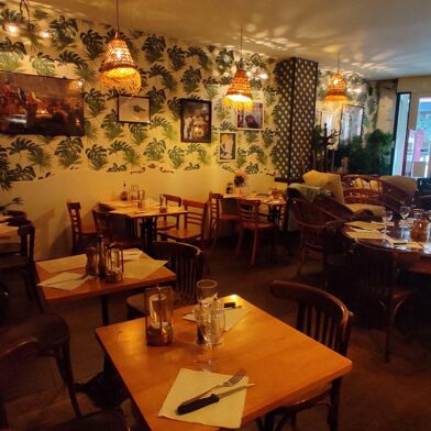 Commerce  430000 €