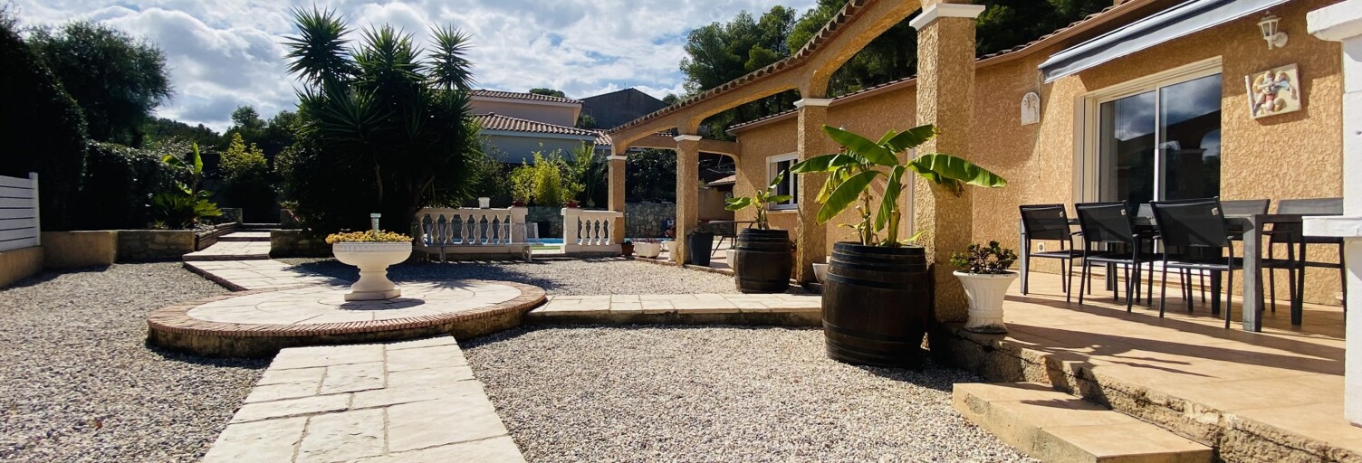 Maison 4 Pièces 103 m² à vendre à Roquefort-des-Corbières (11540)