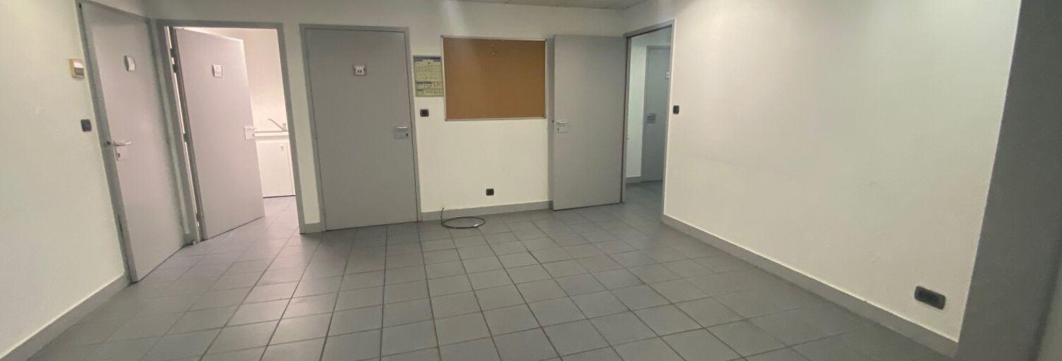 Bureau  167 m² à vendre à Nîmes (30900)