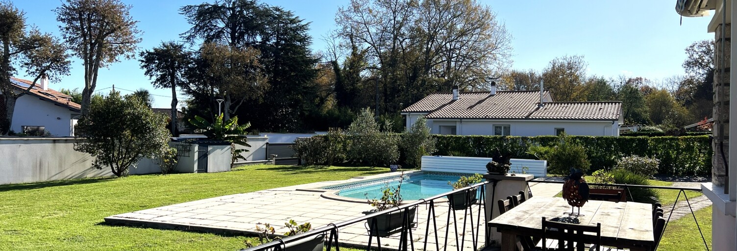 Maison 5 Pièces 145 m² à vendre à Saint-Pierre-du-Mont (40280)