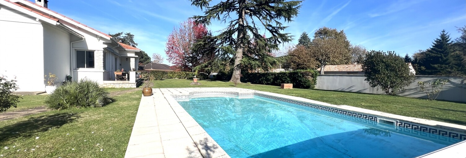 Maison 5 Pièces 145 m² à vendre à Saint-Pierre-du-Mont (40280)