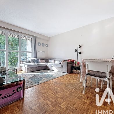 Appartement 4 pièces 210000 €