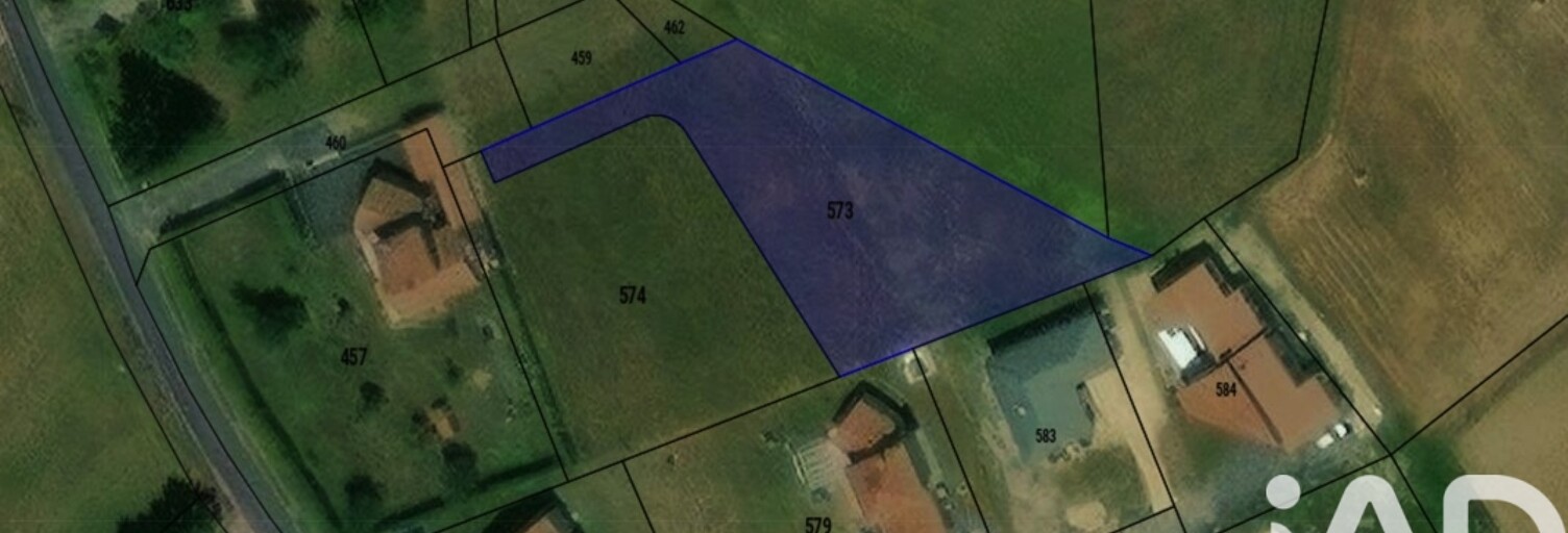 Terrain  1731 m² à vendre à Saint-Germain-Laprade (43700)