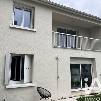 Appartement 3 pièces 210500 €