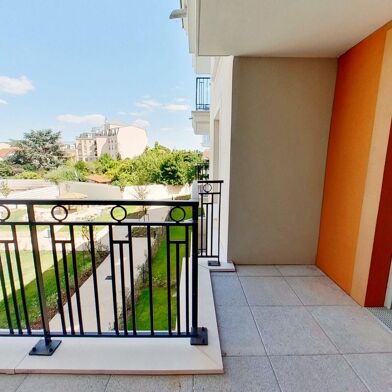 Appartement 2 pièces 863 €