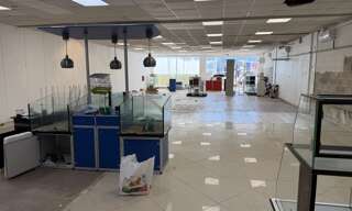 Commerce 2 Pièces 225 m² à louer à Marsannay-la-Côte (21160)