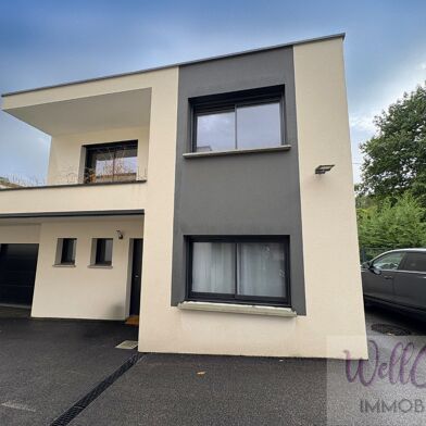 Maison 5 pièces 695000 €