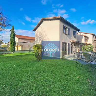 Maison 4 pièces 365000 €