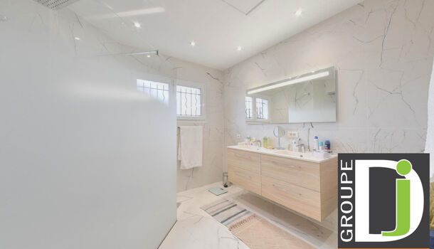 Villa / Maison 9 pièces  à vendre Montéléger 26760