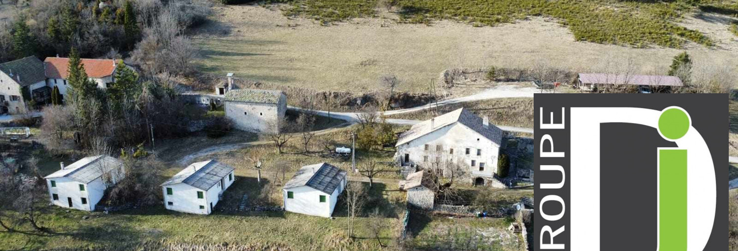 Maison 35 Pièces 690 m² à vendre à Glandage (26410)