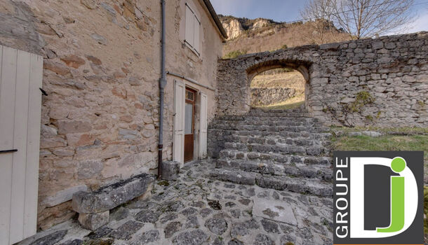 Villa / Maison 35 pièces  à vendre Glandage 26410