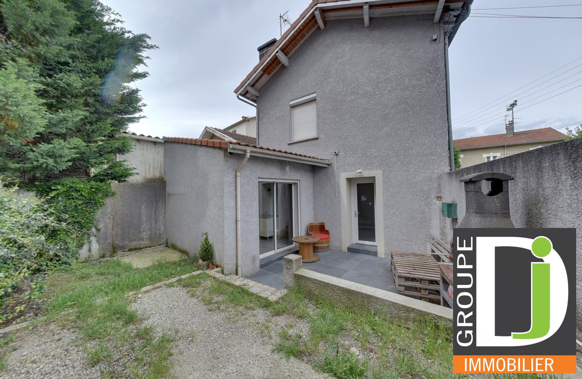 Villa / Maison  T5 à vendre Valence 26000