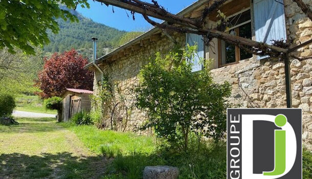 Villa / Maison 9 pièces  à vendre Die 26150