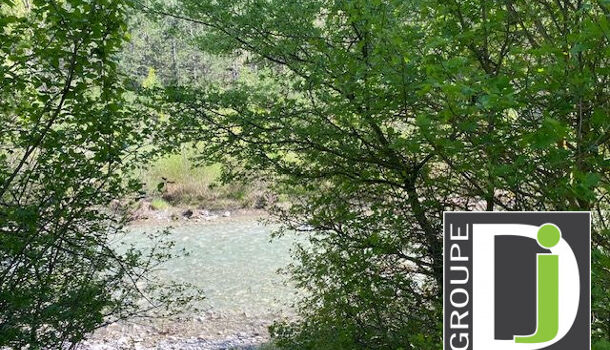 Villa / Maison 9 pièces  à vendre Die 26150