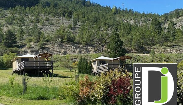 Villa / Maison 9 pièces  à vendre Die 26150