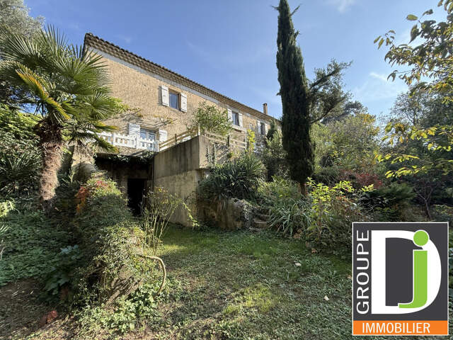 Maison à vendre à Ambonil, avec 4800m² de terrain — photo du bien