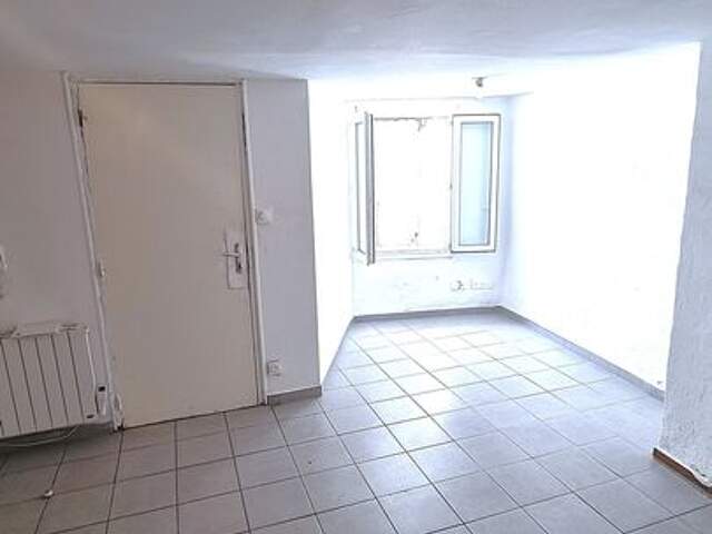 STUDIO 25m² — photo du bien