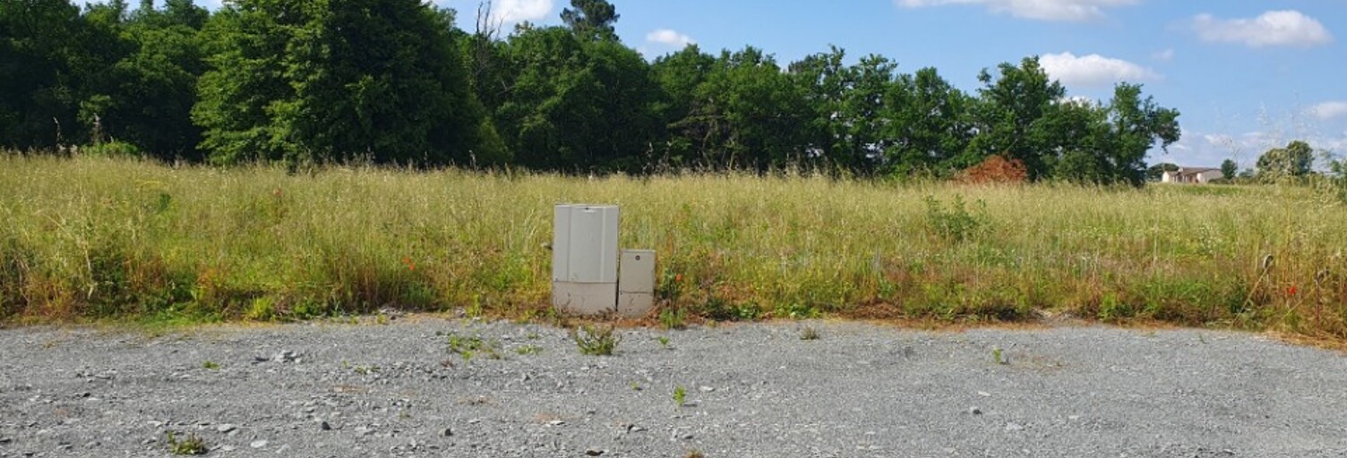 Terrain  601 m² à vendre à Pugnac (33710)