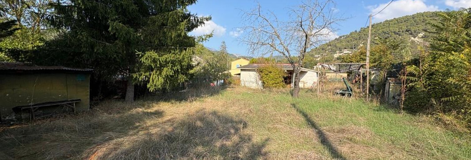 Maison  610 m² à vendre à L'Escarène (06440)