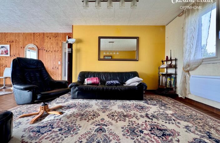 Maison avec vie de plain pied en centre bourg du Minihic sur Rance — photo 4