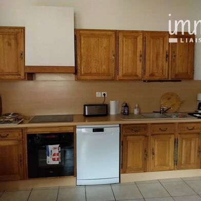 Appartement 5 pièces 999 €