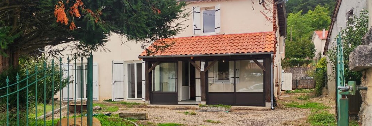 Maison 5 Pièces 149 m² à louer à Douzillac (24190)