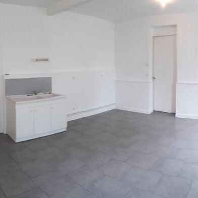 Appartement 4 pièces 620 €