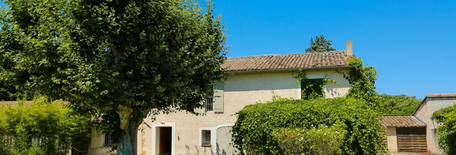 Maison 11 Pièces 345 m² à vendre à Cheval-Blanc (84460)