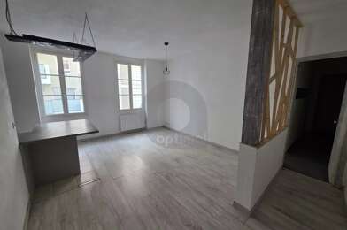 Appartement 3 pièces 275600 €