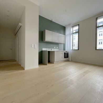 Appartement 2 pièces 705 €