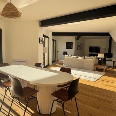 Maison 7 pièces 1185600 €