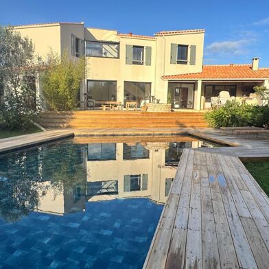 Maison 7 pièces 1185600 €